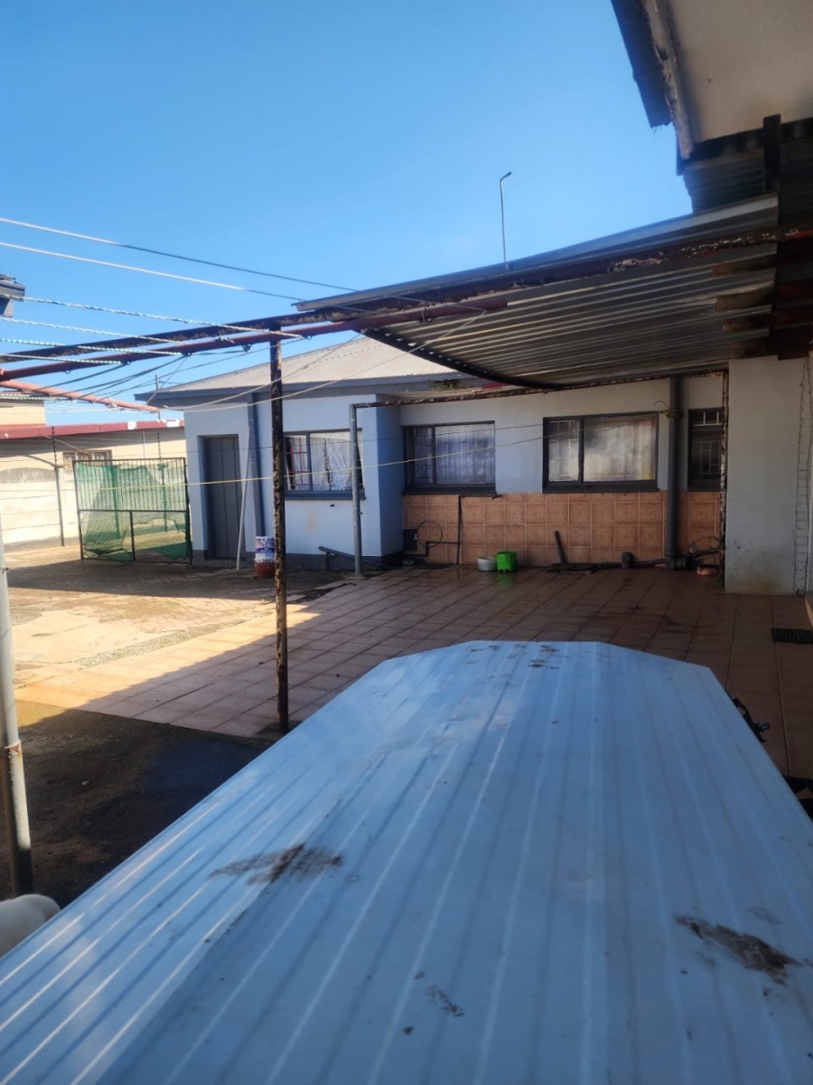 5 Bedroom Property for Sale in Meiringspark North West